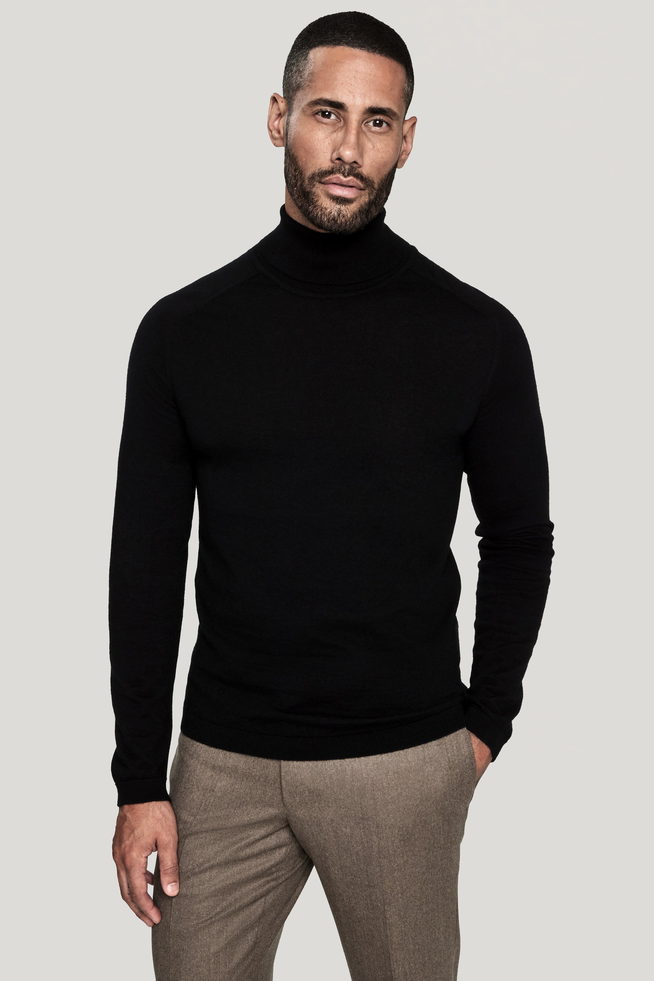 Alt view Black Turtleneck