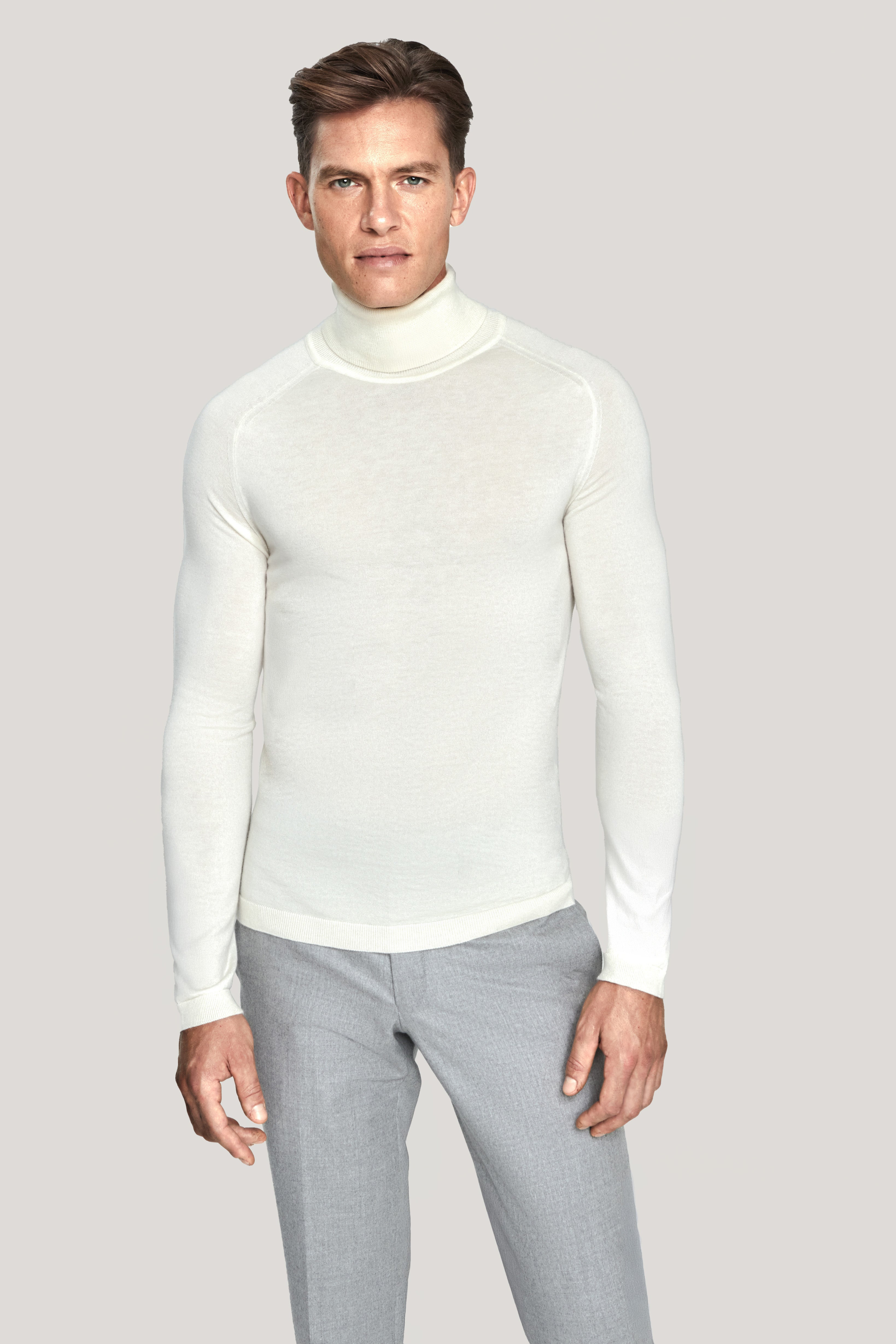 Alt view Ecru Turtleneck