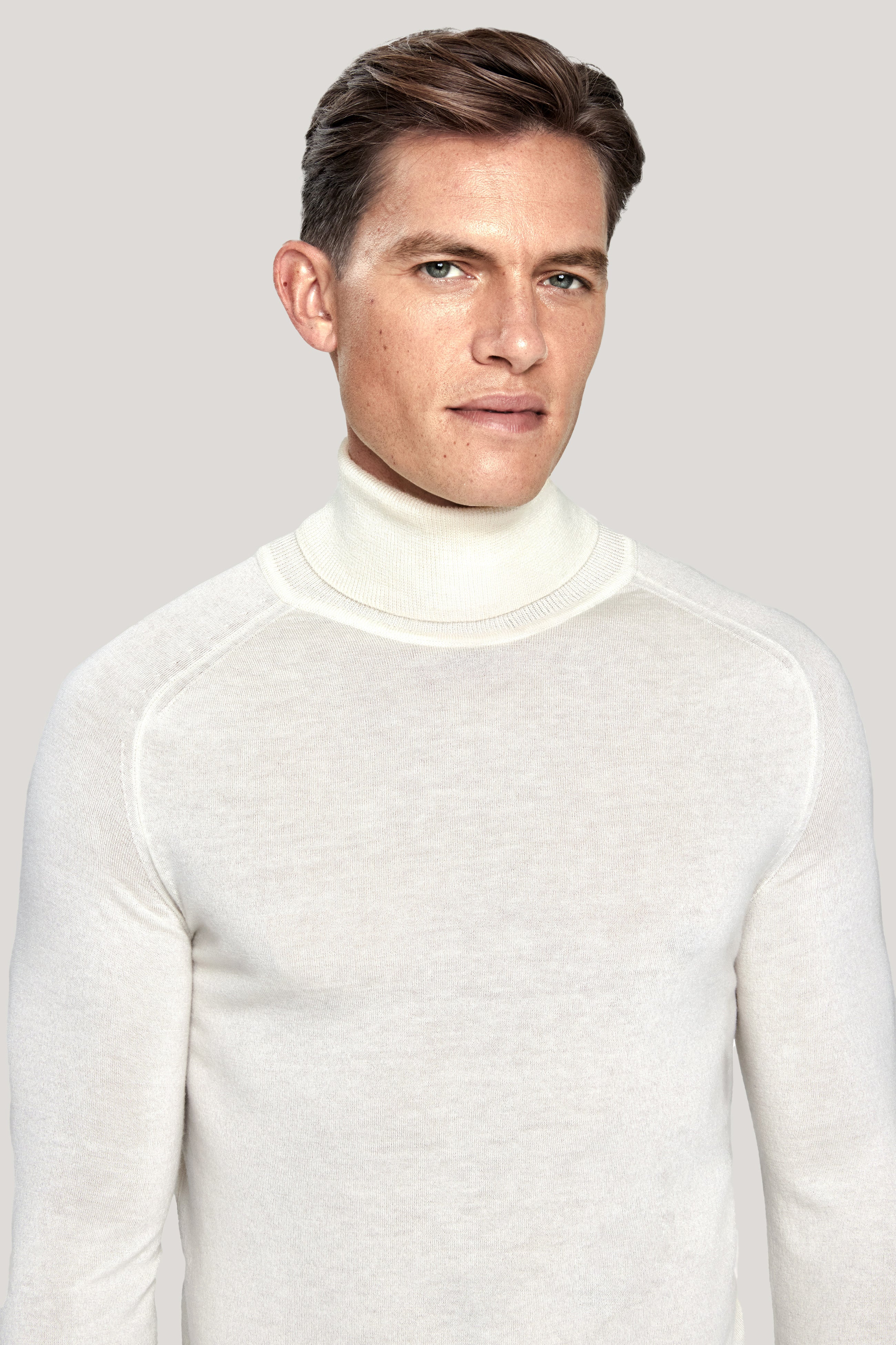 Alt view 1 Ecru Turtleneck