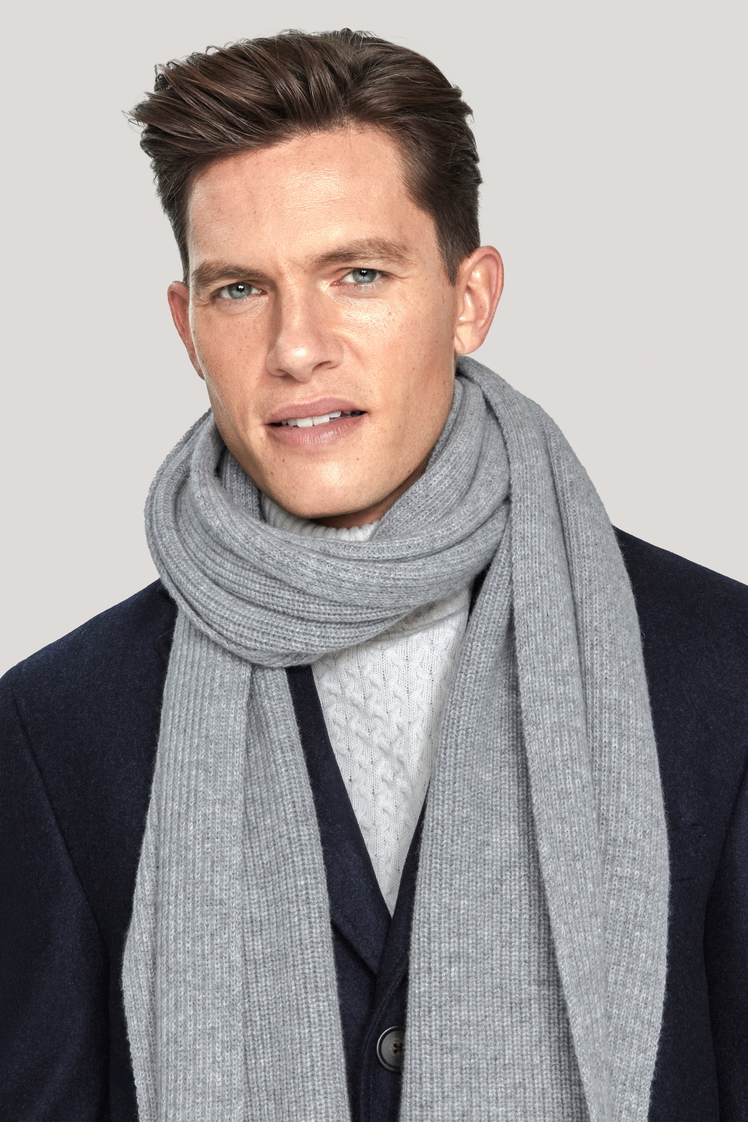 Alt view Grey Scarf