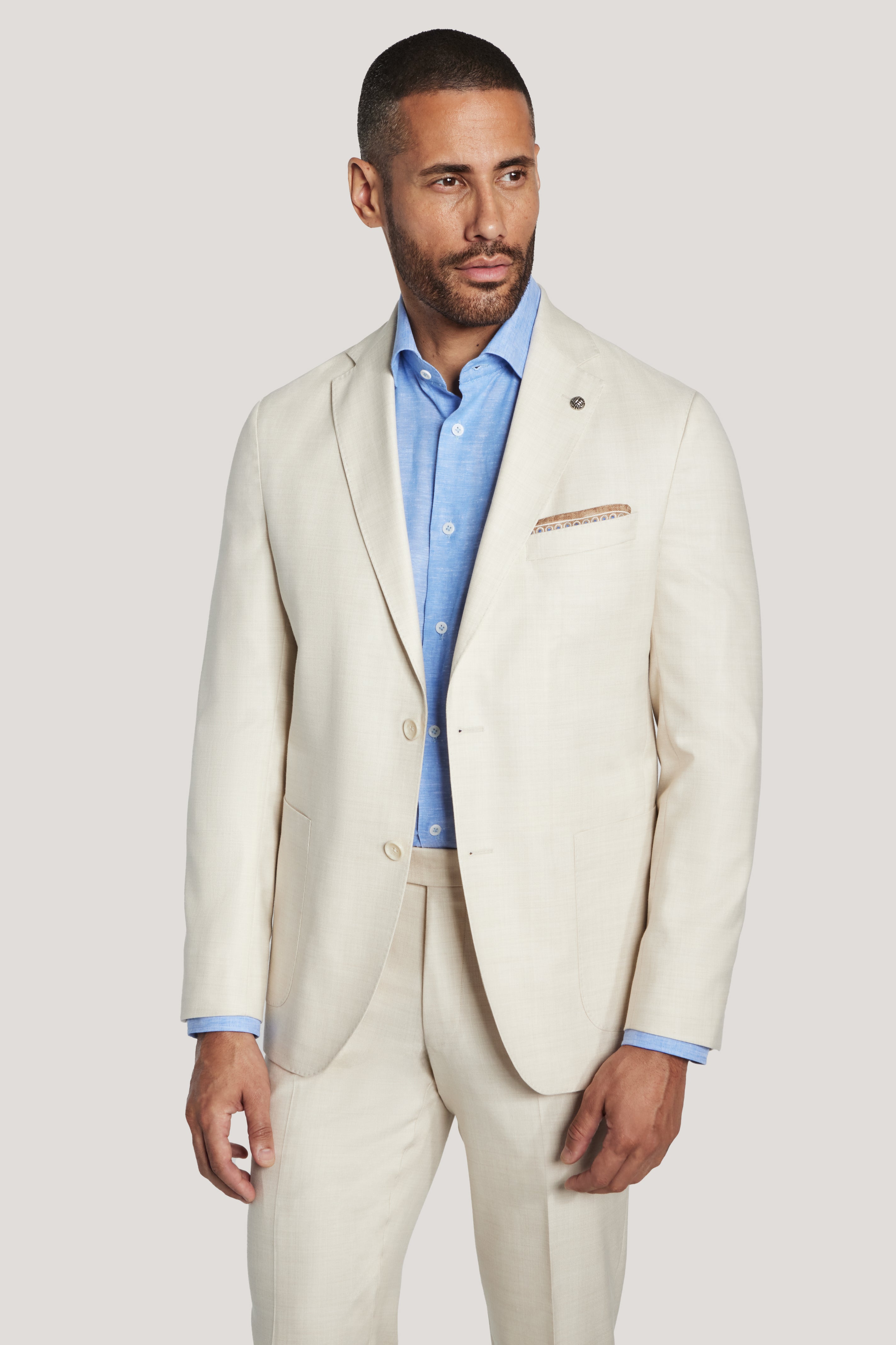 Alt view Cream Solid Melange Suit